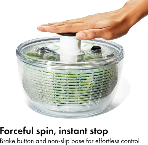 Vista 5 de OXO Good Grips Little Salad & Herb Spinner Pequeño