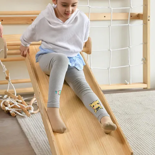 Vista 3 de Avenlur Neem Escalera de Pared Sueca 5-in-1 kids home gym: climbing wall kids love, indoor swing for kids, pull up bar for kids, stair slides