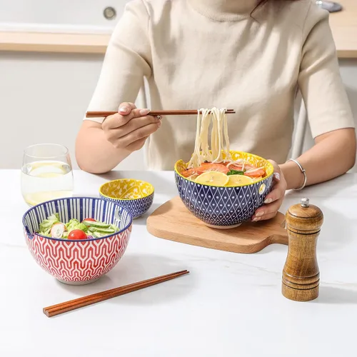 Vista 6 de Selamica Juego de cuencos de cerámica para ramen, cuencos de fideos de 15 onzas para cocina con palillos, cuencos profundos para sopa japonesa