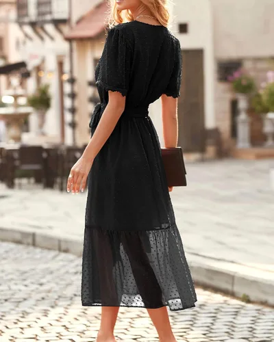 Vista 3 de BTFBM Vestido midi bohemio de verano para mujer, manga corta, cuello en V, lunares suizos, cinturón, cintura alta, volantes, escalonado, vestido