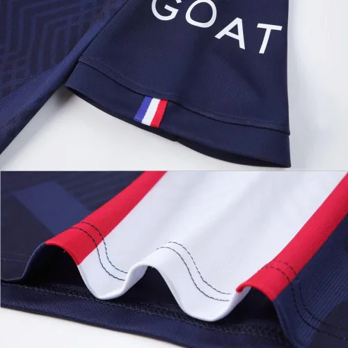 Vista 3 de Nuevo uniforme de fútbol #30 para niños y jóvenes, camiseta de fútbol con muñeca y calcetín, conjunto de regalo para niños y niñas, Azul Rojo