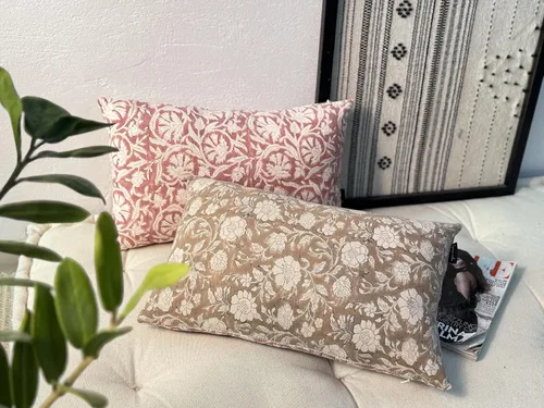 Vista 13 de Juego de 2 fundas de almohada decorativas de algodón indio vintage con estampado a mano (marrón ladrillo, 18 x 18 pulgadas (paquete de 2))