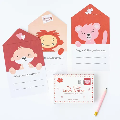 Vista 2 de Slumberkins Lovebug's Love Notes Bundle Mini animal de peluche Lovebug y My Little Love Notes Celebra este día de San Valentín – Juguetes