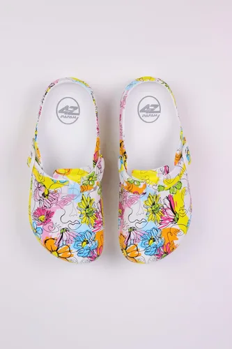 Vista 2 de Zuecos de espuma para mujeres y hombres, ligeros y transpirables, zapatos de trabajo impermeables y antideslizantes para jardín, playa, viajes y uso