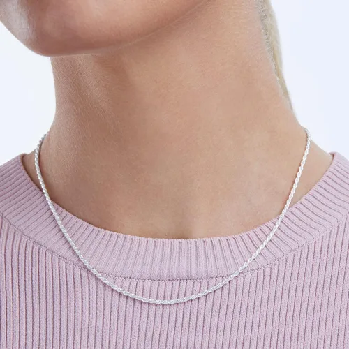 Vista 2 de Tienda Essentials Collar de cadena de cuerda de 14 pulgadas con corte de diamante de plata de ley