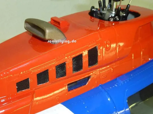 Vista 4 de Helicóptero RC 470 Bell ARF News Chopper Fuselaje prepintado versión KIT