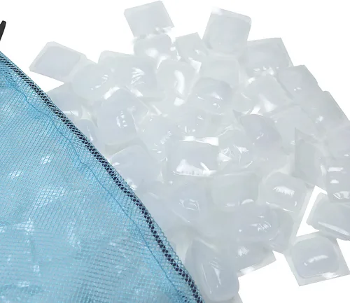 Vista 2 de Cooler Cubes - Bolsa de hielo de 5 libras - Cubos de hielo reutilizables y recongelables