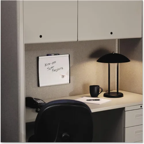 Vista 4 de Quartet (ARC3018) - pizarra de borrado en seco con armazón magnético arco cubicle, 30 נ18 pulgadas con armazón de aluminio, Blanco
