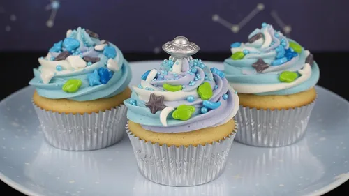 Vista 5 de NCS Outer Space - Gránulos comestibles de caramelo azul, morado, blanco y verde lima, alien, planeta, luna y estrella, 8 onzas, ideal para cupcakes