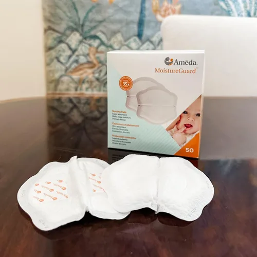 Vista 5 de Ameda MoistureGuard Almohadillas de lactancia desechables para leche materna Suministros de lactancia Almohadillas desechables para lactancia