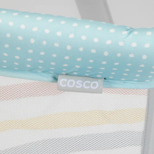 Vista 9 de Cosco SleepAway - Moisés de malla transpirable que proporciona un mayor flujo de aire y mantiene al bebé fresco, arcoíris