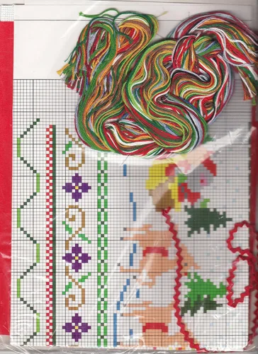 Vista 2 de Bucilla Christmas Heirloom - Kit de punto de cruz