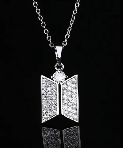 Vista 2 de Kpop BT-S Joyería Collar SKZ mercancía kpop merchandise K-pop merchandise Plata Oro Negro
