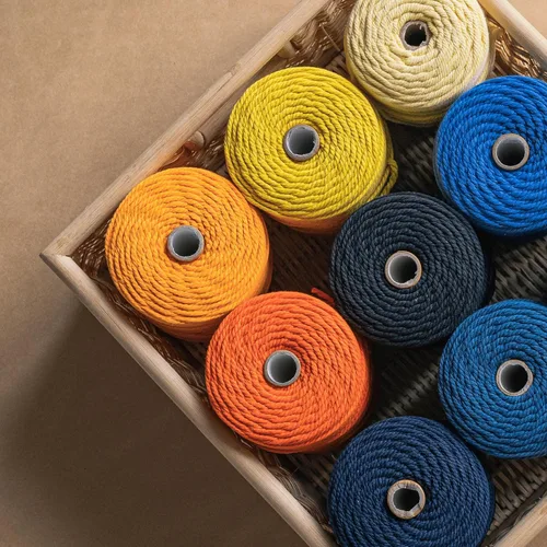 Vista 7 de Nook Theory Hilo de macramé de 3mm 109 yardas - Cuerda de macramé suave de 4mm, 5mm perfecta para nudos - Suministros de macramé para colgadores