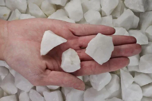 Vista 6 de Fantasia Materiales 1 lb White King Quartz Rough Stones de la India