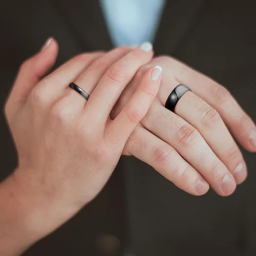 Vista 17 de King Will Alianza de boda de carburo de tungsteno para hombres y mujeres, anillos de promesa para parejas abovedados de alto pulido