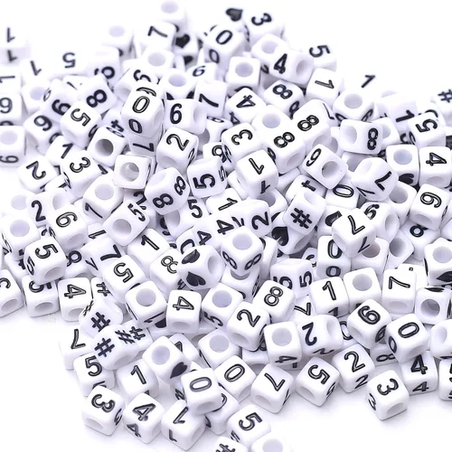 Vista 4 de ToBeIT 800 cuentas de acrílico en forma de cubo de letras del alfabeto, cuentas cuadradas para manualidades, llaveros, pulseras, collares, joyería