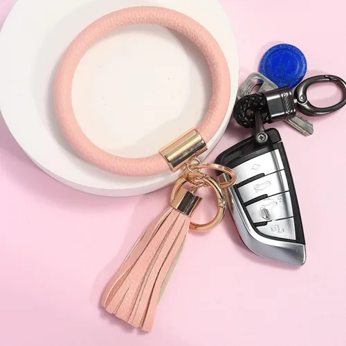 Vista 6 de Coolcos Llavero de piel, círculo grande con borla, para muñeca, brazalete, regalo para mujer