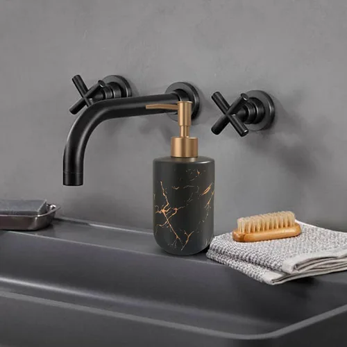 Vista 4 de Dispensador de jabón de cerámica de mármol negro con bomba dorada para baño y cocina, dispensador de platos recargable, dispensador de jabón líquido