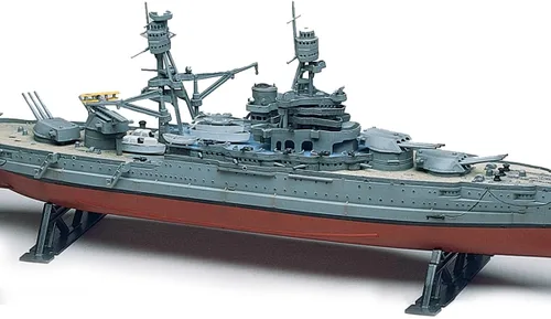 Vista 4 de Barco de guerra Revell 1: 426 USS Arizona