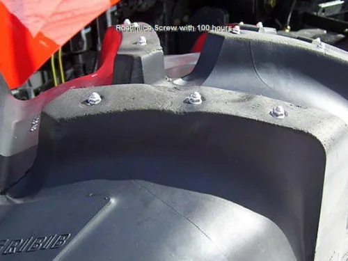 Vista 3 de Gripmasters - Tacos de tracción todo terreno para pista y neumático: pernos de tracción atornillados de 3/4 pulgadas + herramienta de instalación