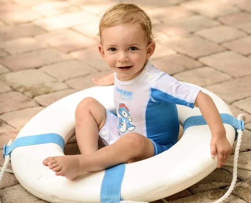 Vista 5 de Cressi - Protección solar para niños pequeños y bebés para actividades acuáticas