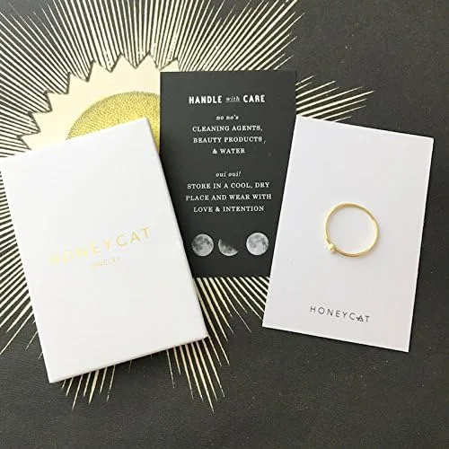 Vista 4 de HONEYCAT - Anillo de cristal de ópalo minimalista, joyería delicada