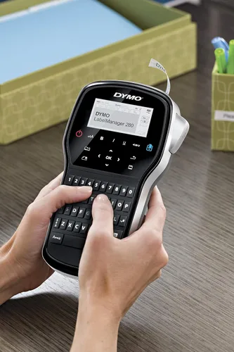Vista 10 de Rotuladora DYMO con adaptador LabelManager 420P - Rotuladora de alto rendimiento, recargable, conectividad con PC y Mac, pantalla retroiluminada