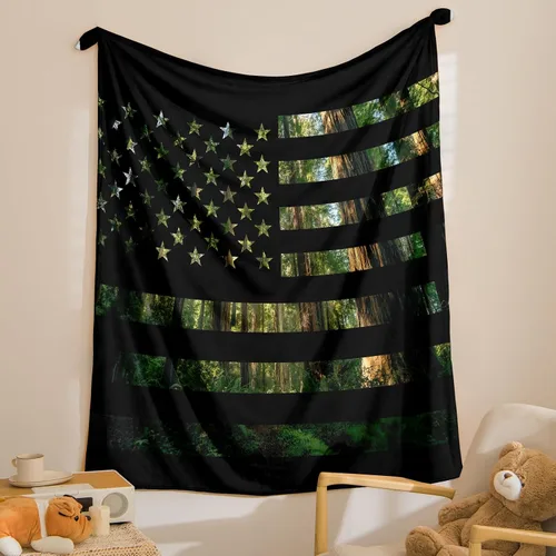 Vista 3 de Bedorm Manta de franela de forro polar con diseño de bandera estadounidense, diseño de bandera de Estados Unidos, diseño de camuflaje de bosque, 60