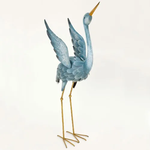 Vista 6 de Bits and Pieces - Juego de escultura de metal de garza azul japonesa - Dos grúas de pie perfectas para la decoración del jardín - Arte de jardín
