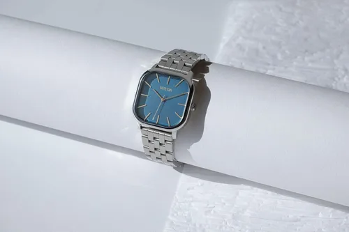 Vista 5 de Breda Visser 1737 - Reloj de pulsera cuadrado con pulsera de acero inoxidable, 1.378in, Visera