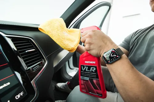 Vista 8 de Mothers VLR Cuidado de Vinilo-Cuero-Caucho, 1 gal. — Limpia, Acondiciona y Protege en Un Solo Paso – Fórmula con pH Equilibrado con Aceite de Pata