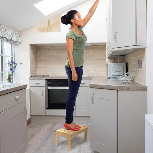Vista 5 de Sorbus Taburete pequeño de bambú – Taburete de madera con reposapiés y taburete de entrenamiento para ir al baño para niños pequeños