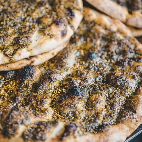 Vista 7 de Za'atar Seasoning Zaatar Mezcla de especias de Oriente Medio, The Spice Hut, 2 onzas