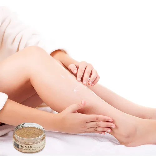 Vista 3 de karma organic Exfoliante exfoliante natural sin crueldad animal para mujer