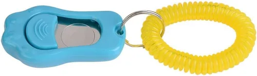 Vista 3 de Clicker de entrenamiento ajustable de 3 engranajes para perros y mascotas, con forma de pata, duradero, ligero, con correa de muñeca para gatos