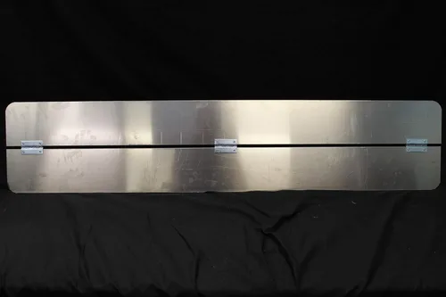 Vista 2 de Señal de carga de gran tamaño, aluminio, con bisagras centrales, reflectante (negro sobre amarillo, 60 x 12 pulgadas)