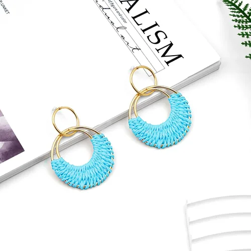 Vista 5 de Ronglry Aretes bohemios de ratán de rafia para mujeres y niñas, ligeros, hechos a mano, de mimbre trenzado, grandes, divertidos, modernos, regalos