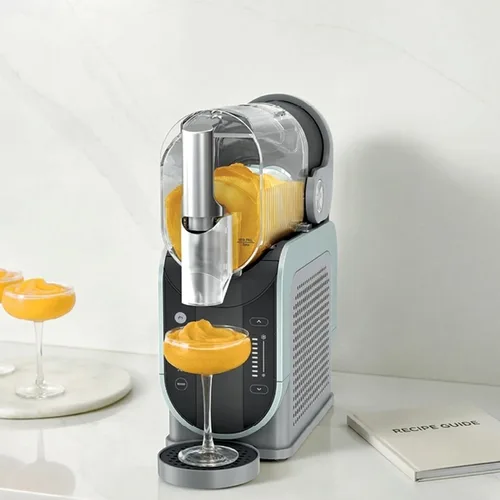 Vista 5 de SLUSHi con tecnología RapidChill, fabricante profesional de bebidas congeladas con jarra de 96 onzas, 5 programas Auto-iQ y boquilla