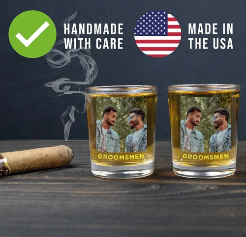Vista 4 de Paquete de 2 vasos de chupito de 2.5 onzas, regalos para papás y madres, imágenes o imágenes personalizadas: aniversarios, regalos de fiesta