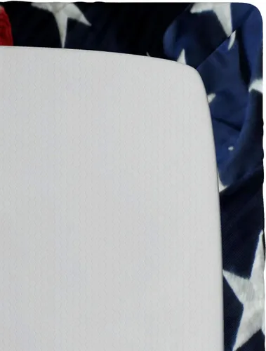 Vista 5 de Lunarable Sábana bajera deportiva, diseño de fútbol contra una bandera de Estados Unidos en formato vertical, patriotismo nacional y deportivo