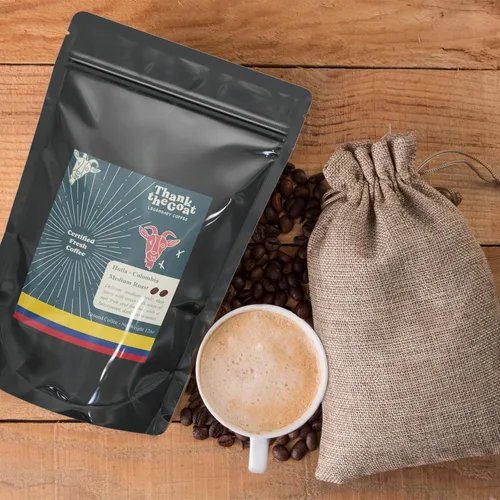 Vista 2 de Thank the Goat Made to Order Café molido gourmet, recién tostado, tostado medio de Huila, Colombia, 12 oz.