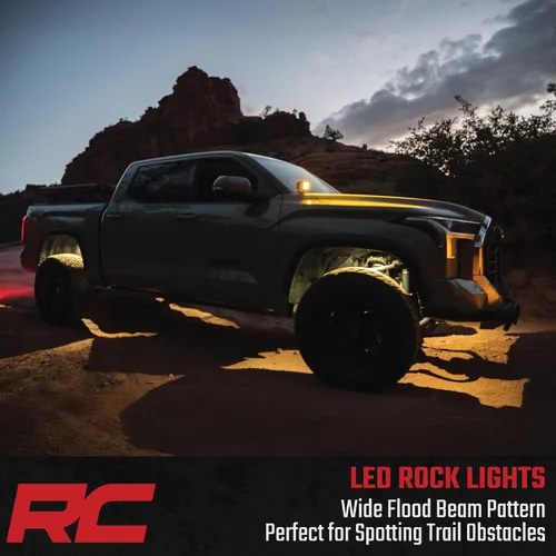 Vista 2 de Rough Country Cápsulas de Luz LED Deluxe para Rocas con Kit de Montaje 4 Cápsulas - 70980, Blanco