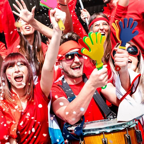 Vista 5 de Yunsailing 224 piezas para hacer ruido para fiestas, a granel, incluye sopladores de papel con flecos, cuernos para eventos deportivos, adultos