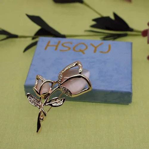 Vista 7 de Broche de cristal creado con diamantes de imitación de cristal rosa flor de moda Pin regalo mujeres niñas oro rosa