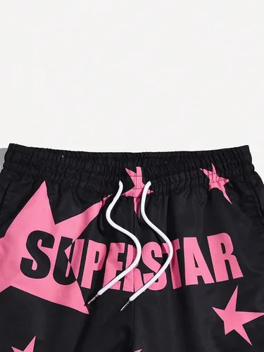 Vista 3 de COZYEASE Pantalones cortos con estampado de letras y gráficos para hombre, con cordón en la cintura, pantalones cortos casuales con lazo frontal