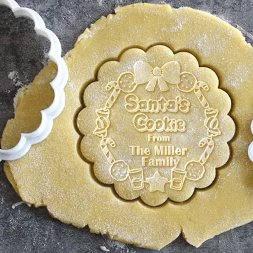 Vista 4 de Cortadores de galletas de Navidad personalizados 2023 con sello de galletas de Feliz Navidad para hornear, cortadores de galletas de azúcar