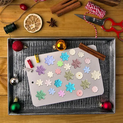Vista 4 de 3 moldes de silicona para fondant, 30 cavidades 3D, molde de copo de nieve de Navidad, decoración de tartas, decoración de cupcakes, proyectos