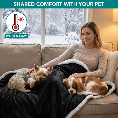 Vista 4 de PetAmi - Manta impermeable para perros medianos, cachorros, gatos pequeños Manta de forro polar suave para mascotas para sofá Cubierta gruesa