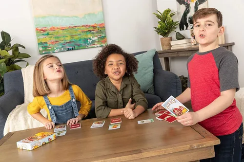Vista 7 de Playroom Snorta! - The Hilarous Game of Matching Animal Sounds, Family Game Night Essentials Kids Card Games Educativo Family Fun Animal Sound